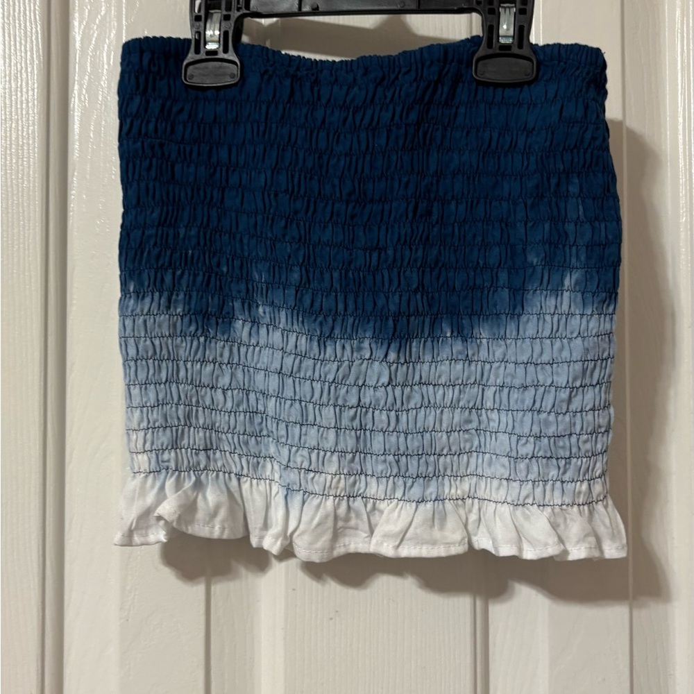 Elegant Blue Ombre Smocked Camisole